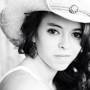 Meet your Posher, Shelby